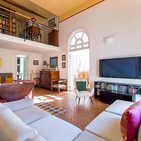 Residenza Capano Charming House By Napoliapartments Luaran gambar